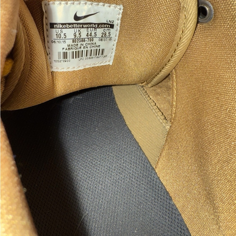 Kobe 10 EXE “Liquid Gold” Metallic Sneakers - Picture 7 of 11